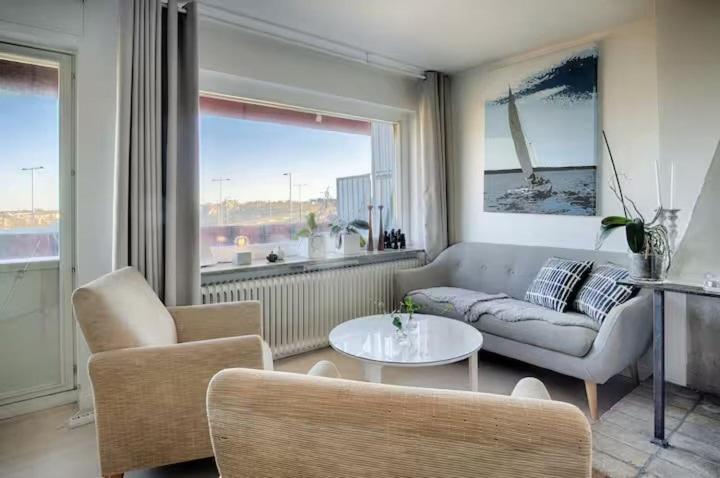 Villa Spacious 5 Bedroom House In