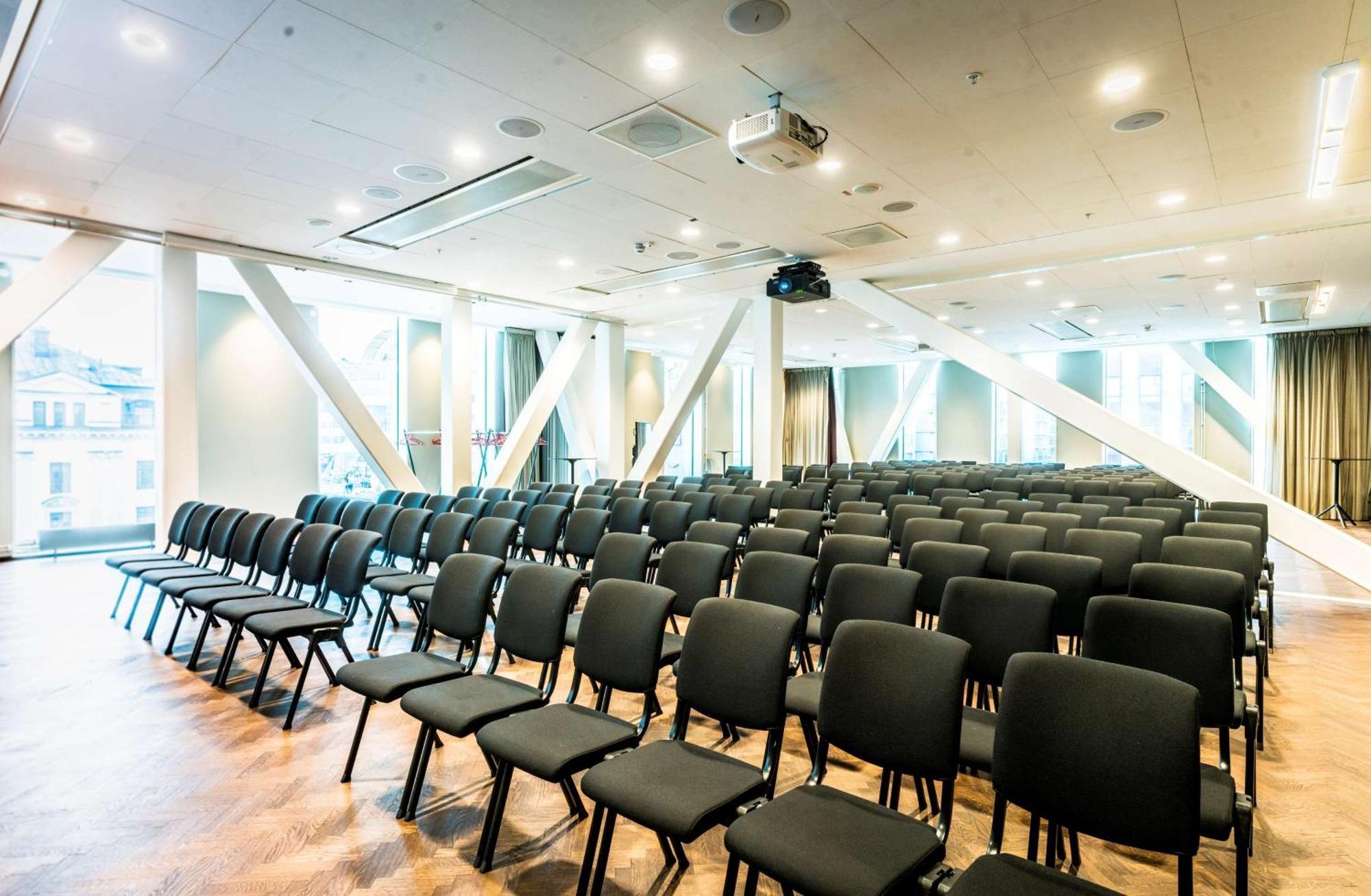 Scandic Continental Hotel 4*