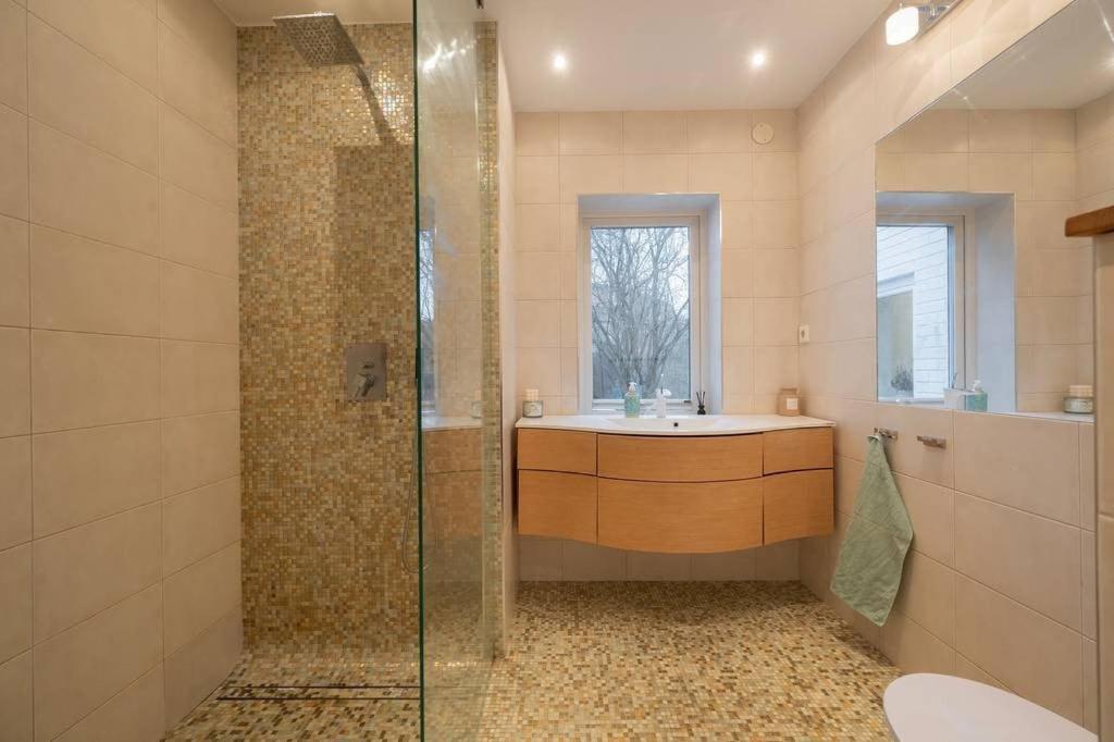 Luxury With And Private