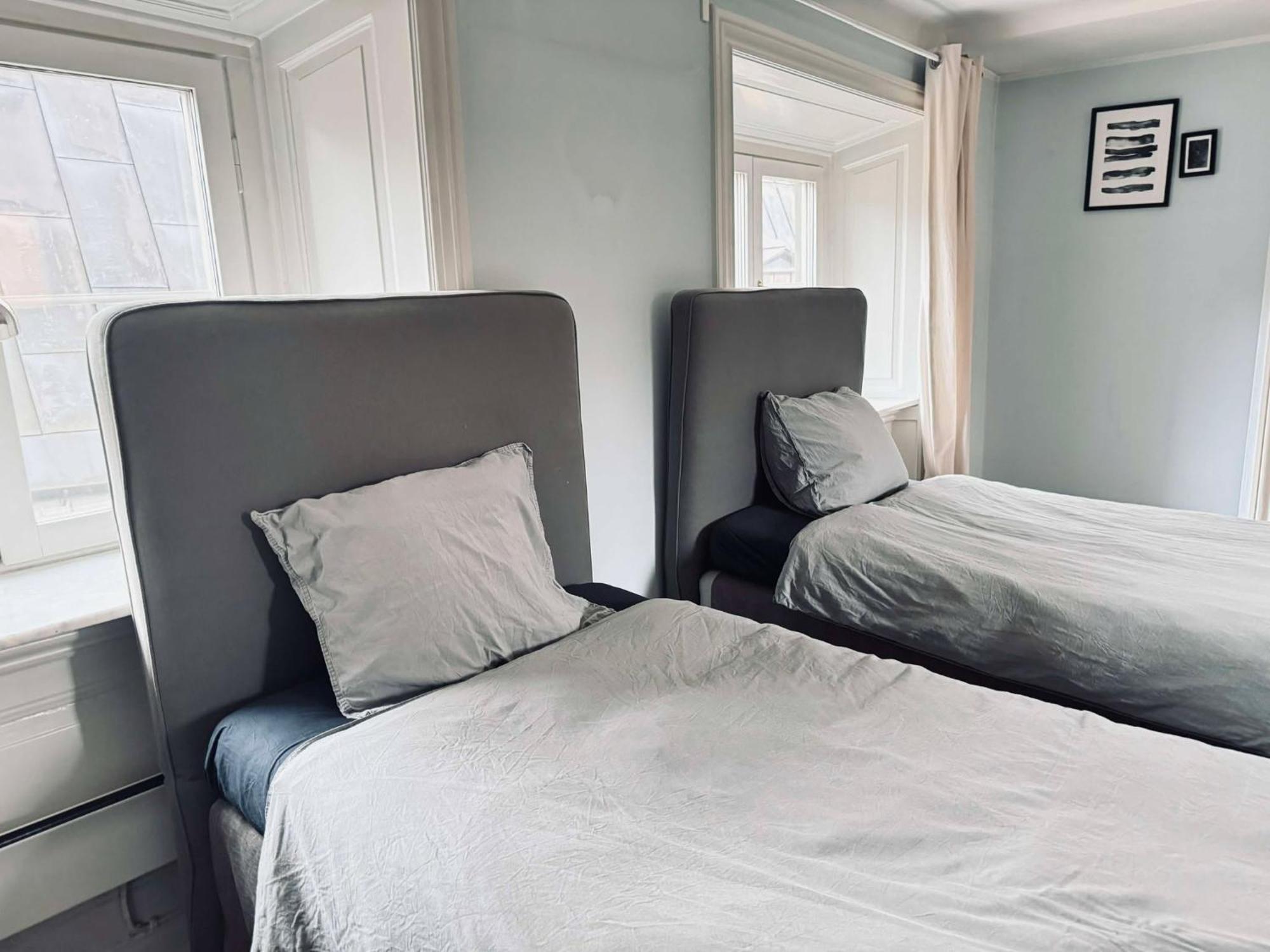 Spacious Flat For Large Group Lägenhet Stockholm