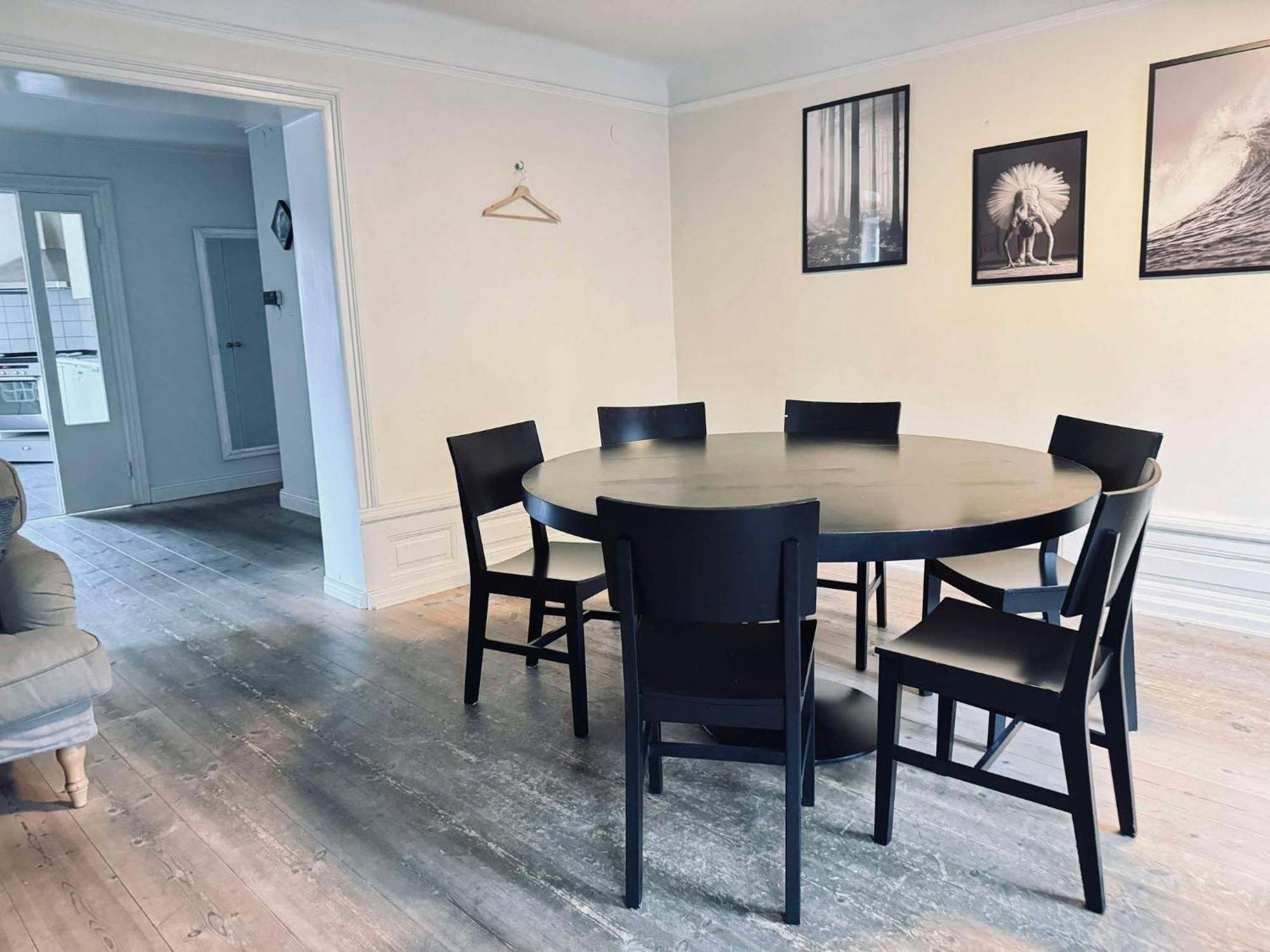 Spacious Flat For Large Group * Stockholm