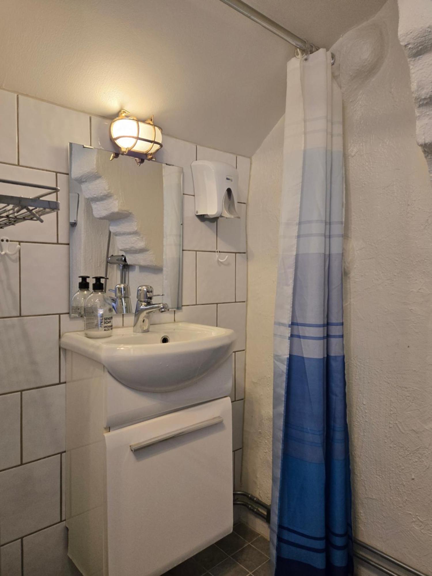 Penthouse Hotel-adults Only *