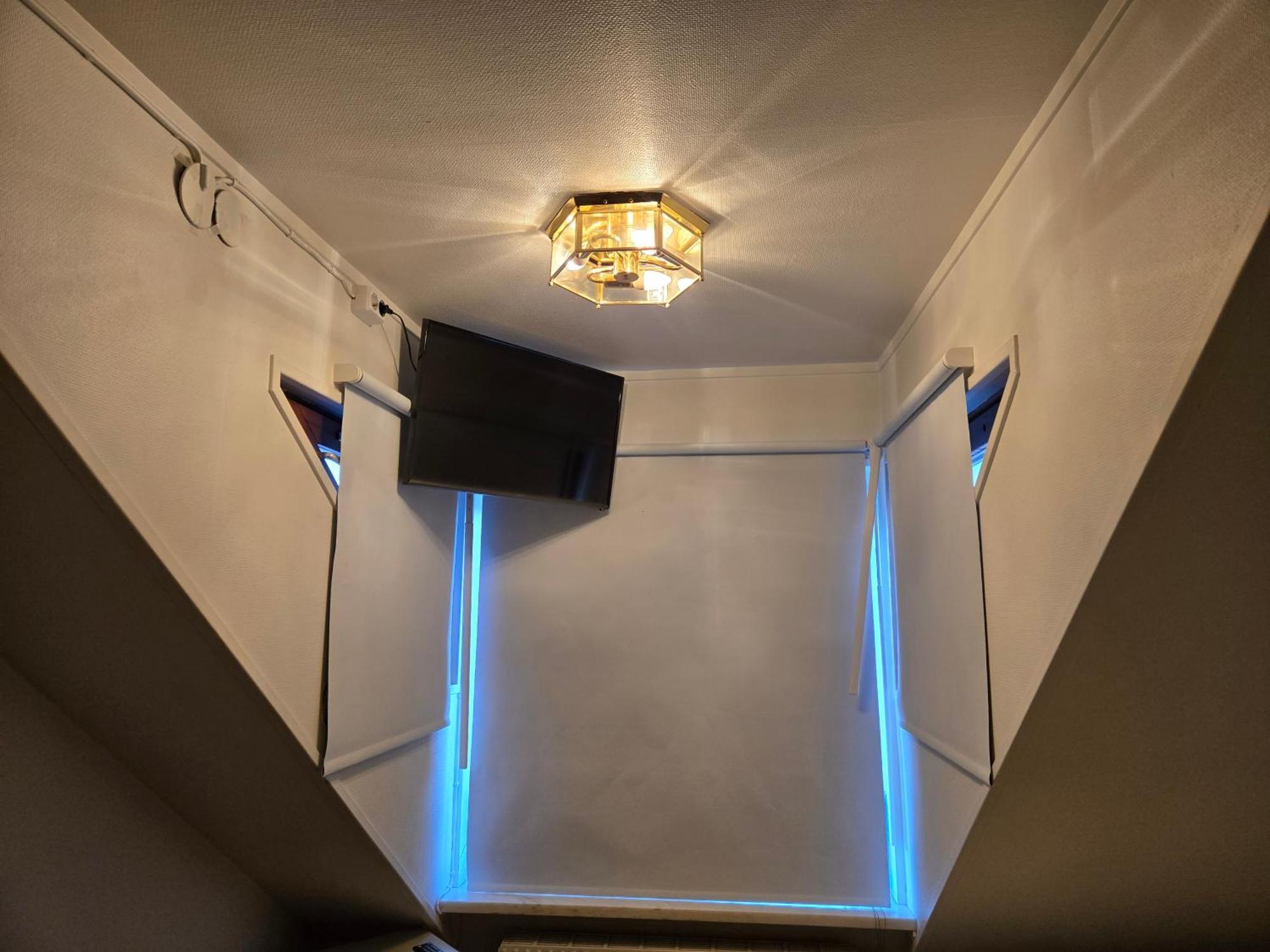 Penthouse Hotel-adults Only