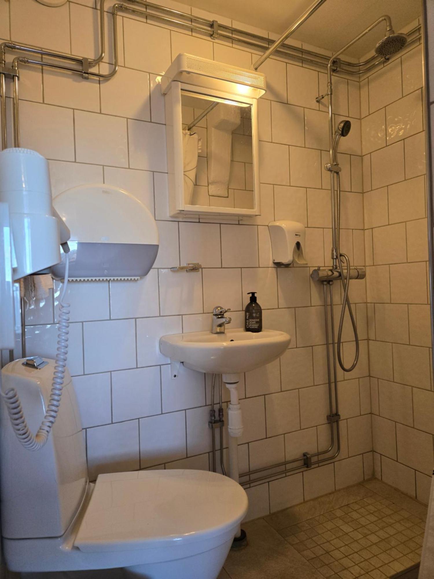 Penthouse Hotel-adults Only *