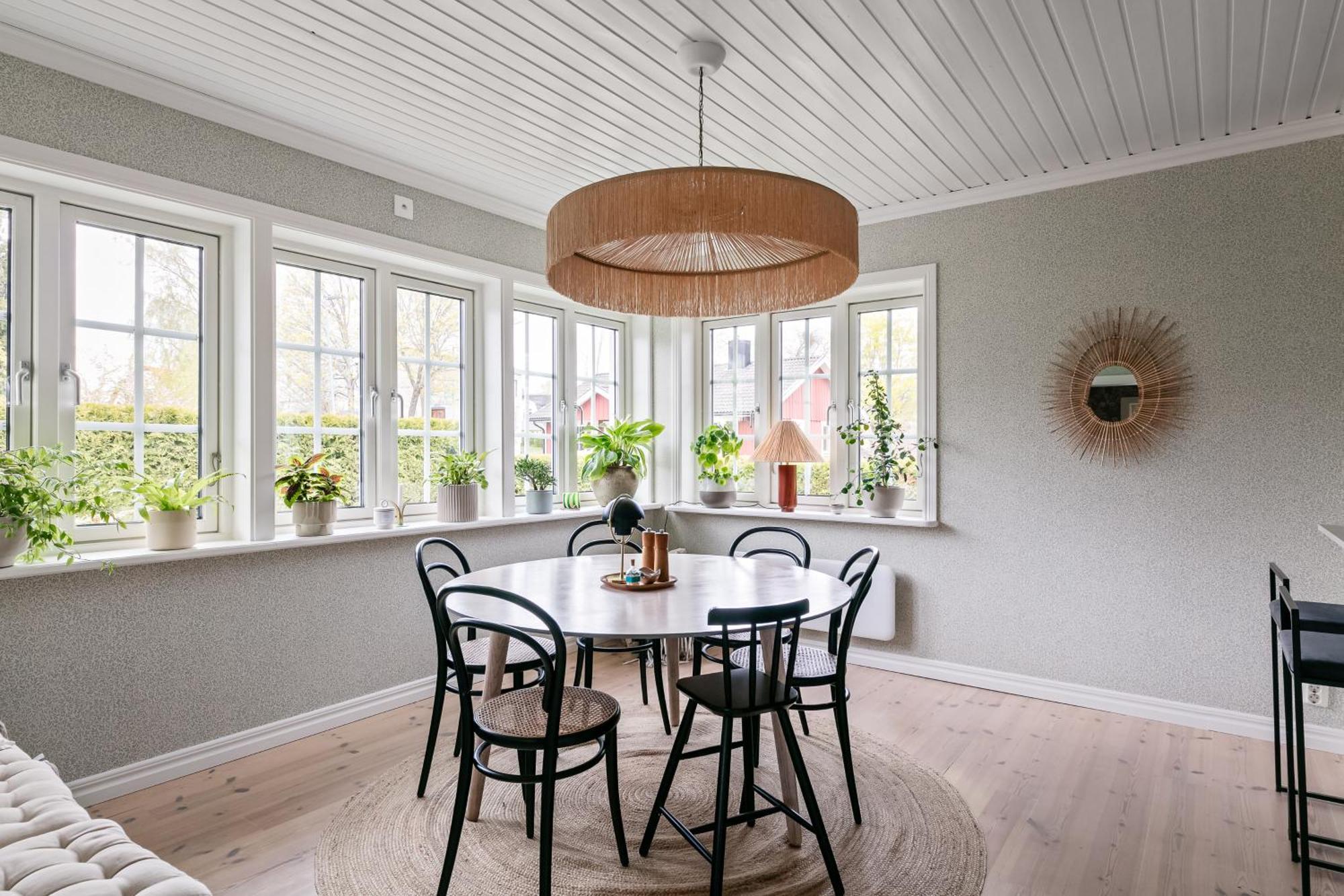 Luxury Family Retreat With Pool Villa Stockholm
