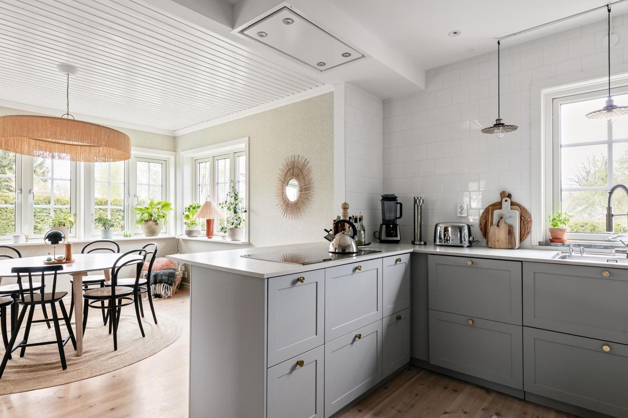 Luxury Family Retreat With Pool Villa Stockholm