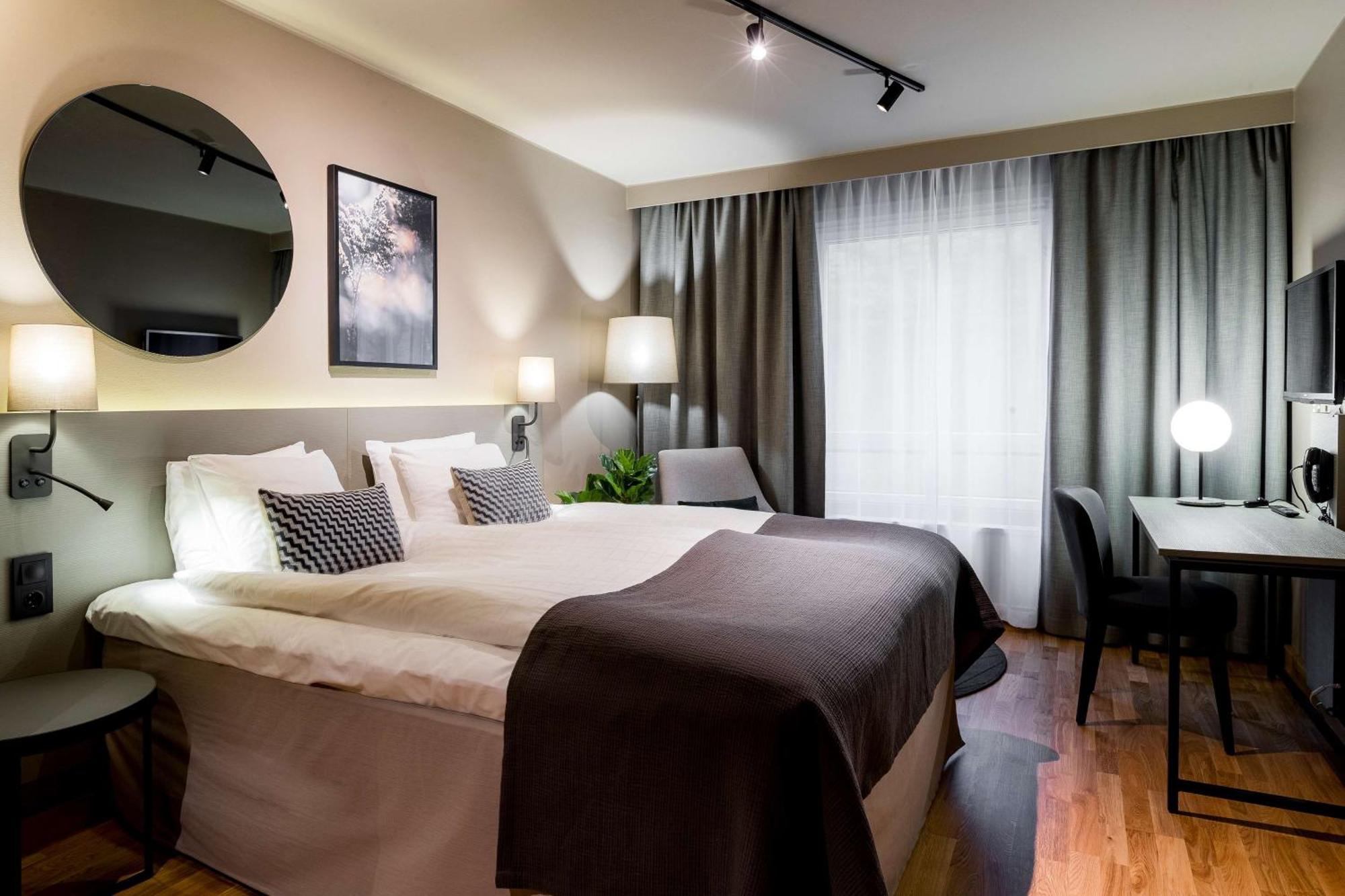 Scandic Park Hotell 4*