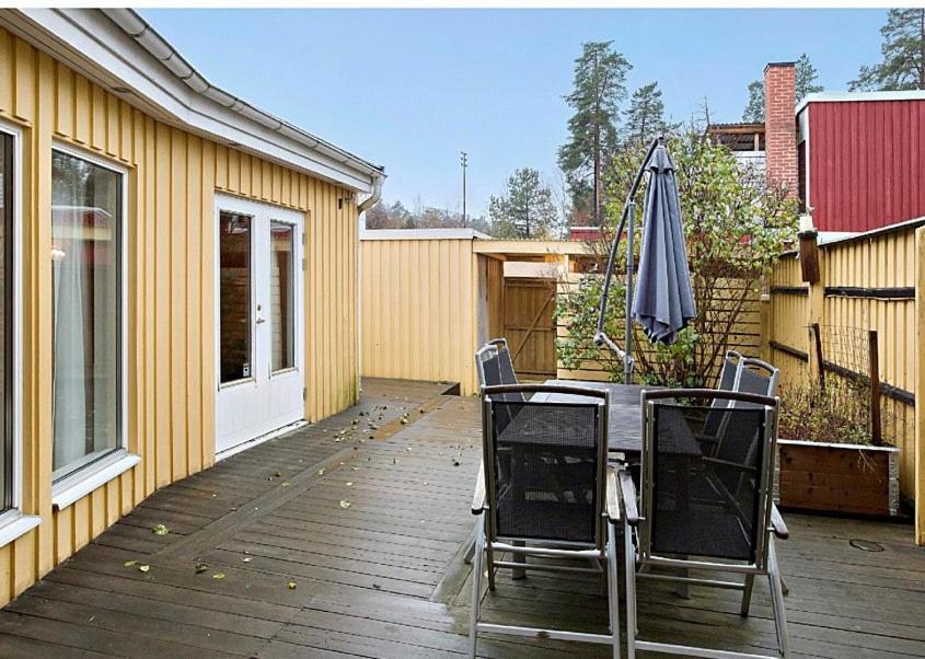 Villa Modern Townhouse In With Swimming Pool *
