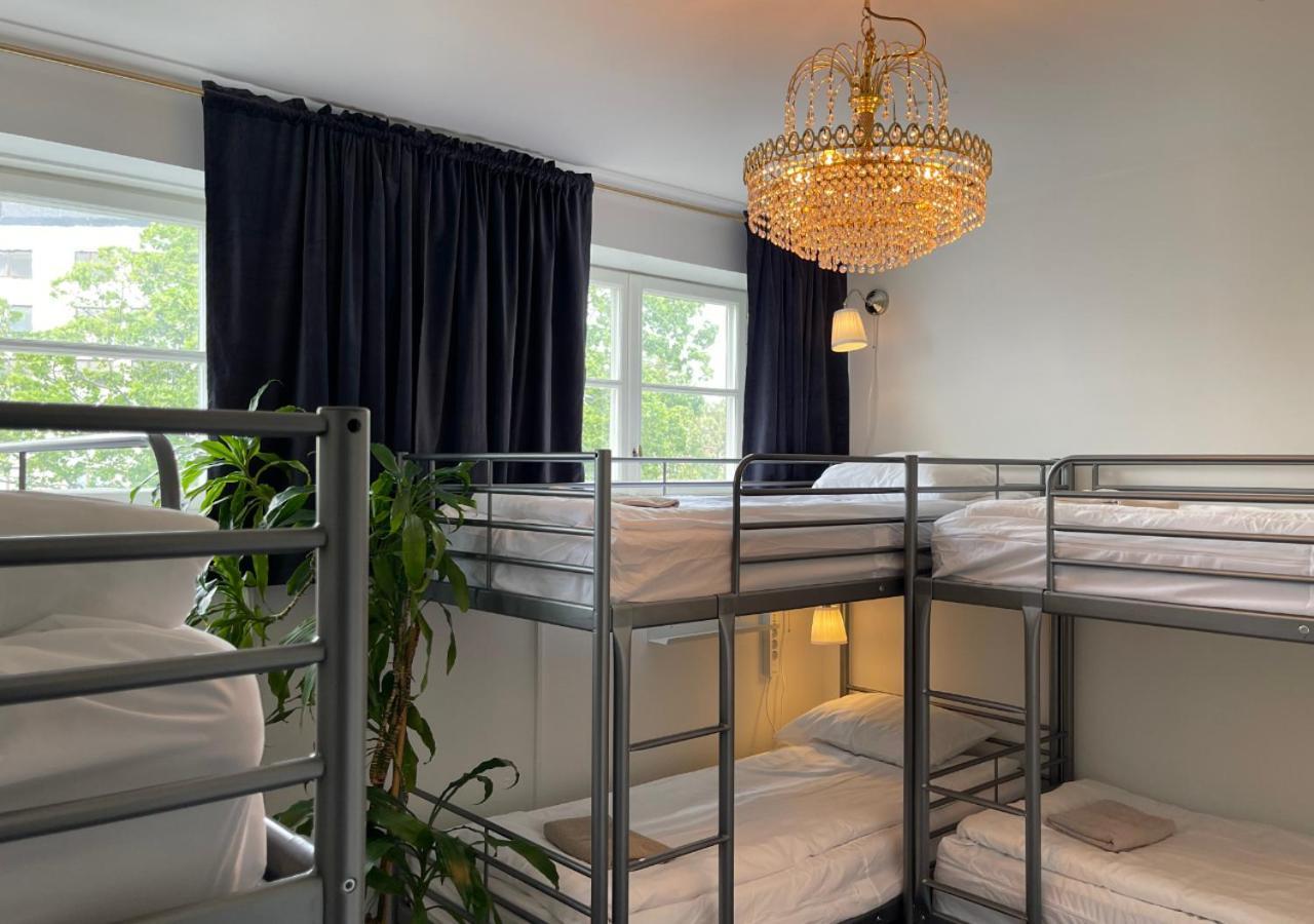 Crafoord Place Hostel *