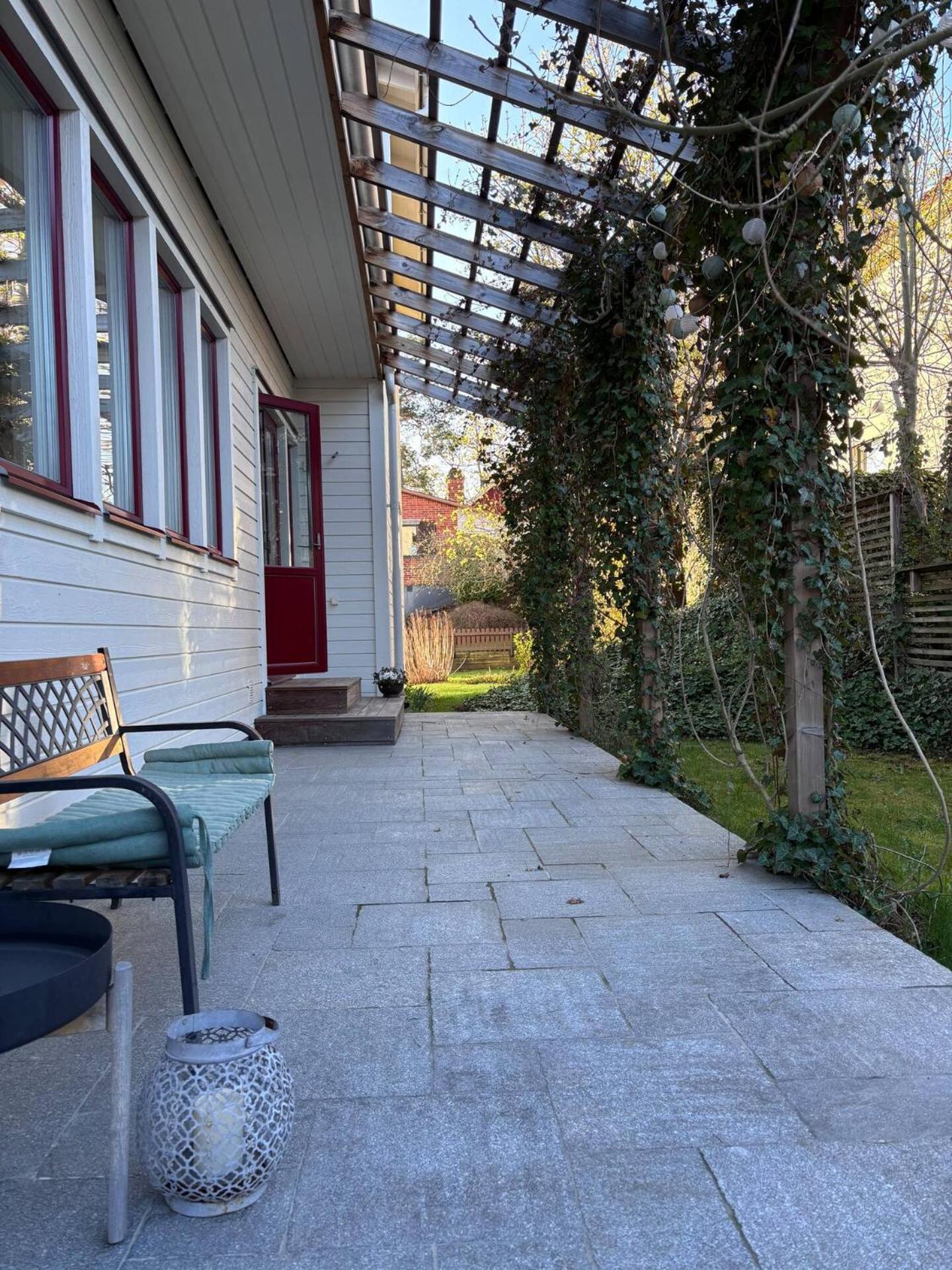 Villa Rymlig Naera Och Stockholm