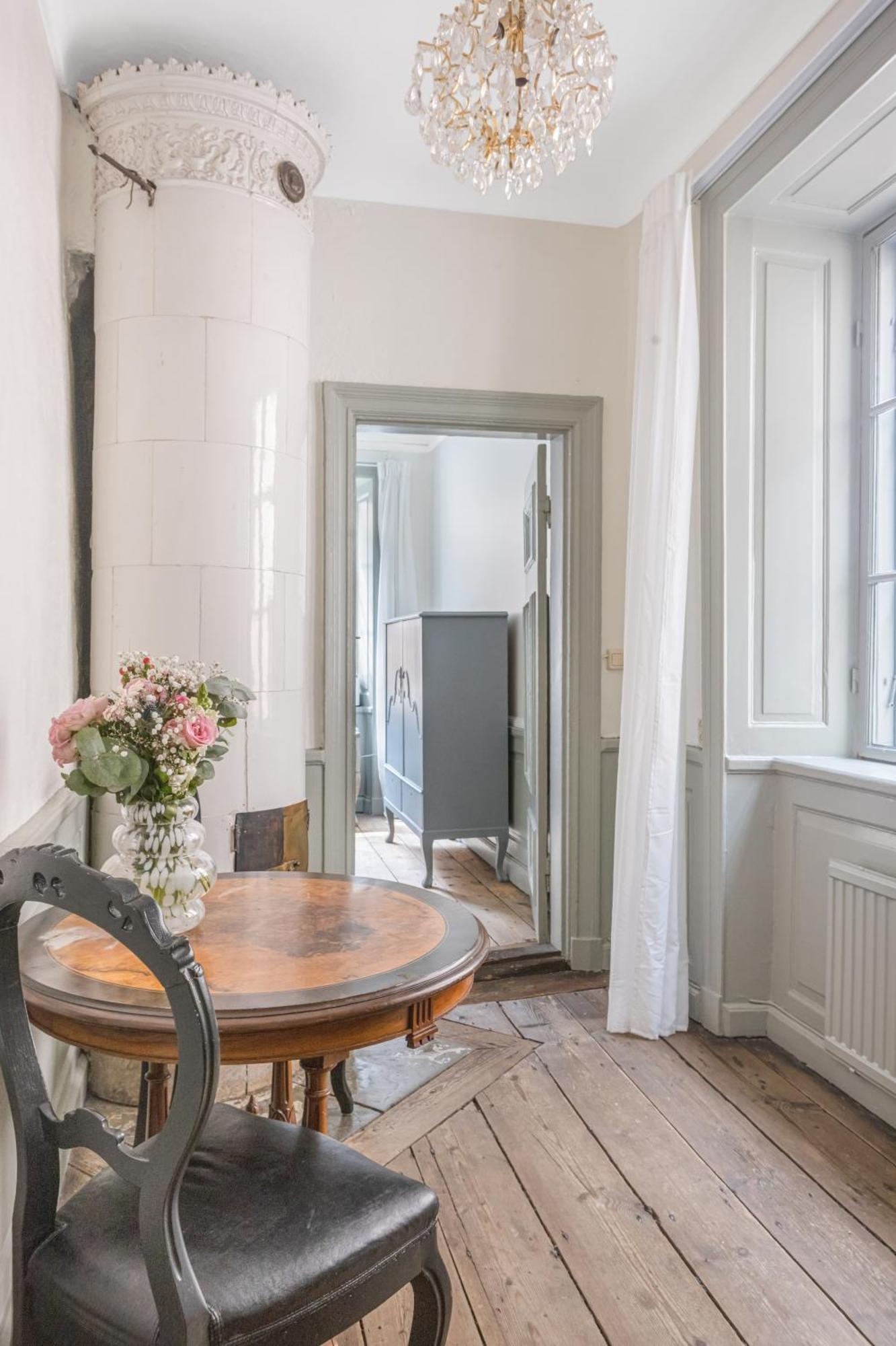 Historisk Laegenhet I Gamla Stan Stockholm