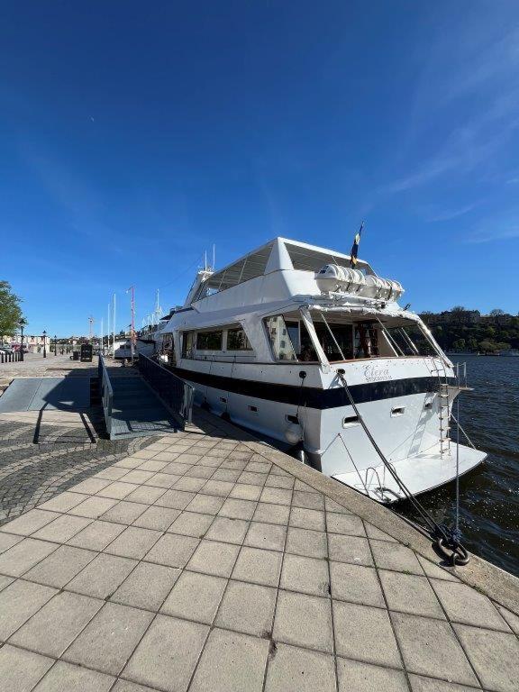 Botel Maelardrottningen Yacht Stockholm