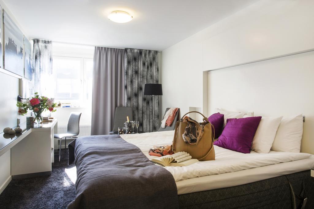 Hotell Western 3*