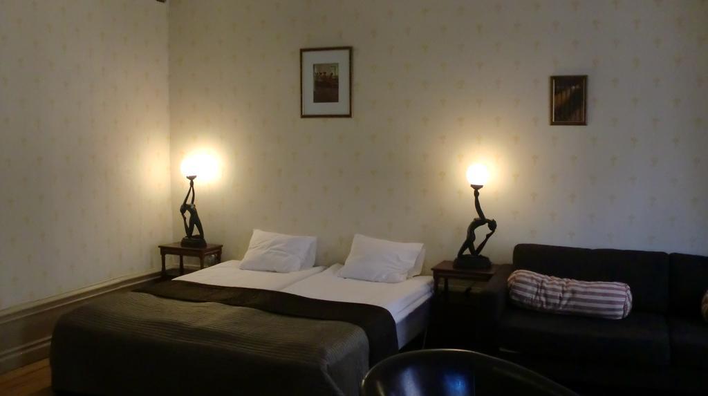 Hostel Colonial *