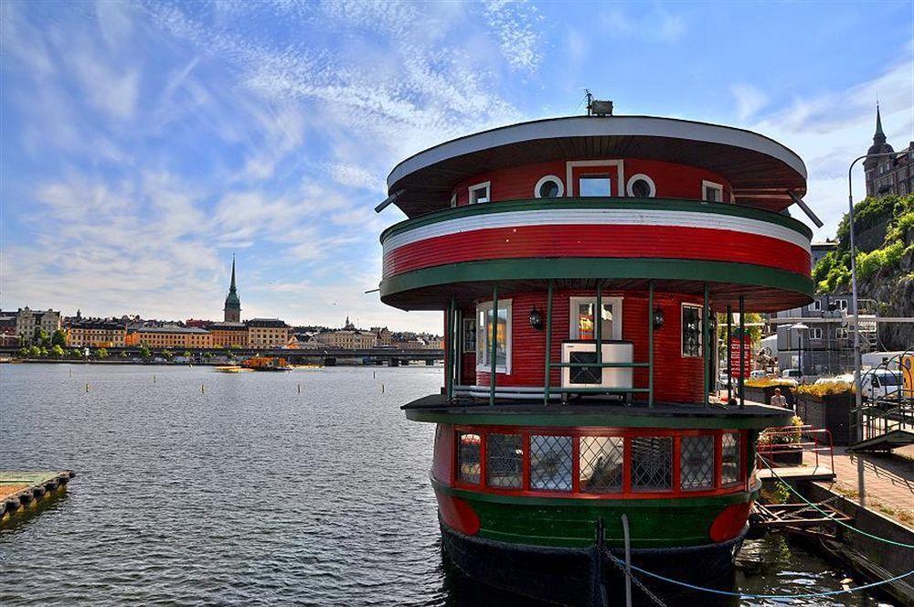 Den Roeda Baten 2* Stockholm