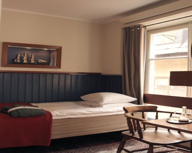 Lord Nelson Hotel