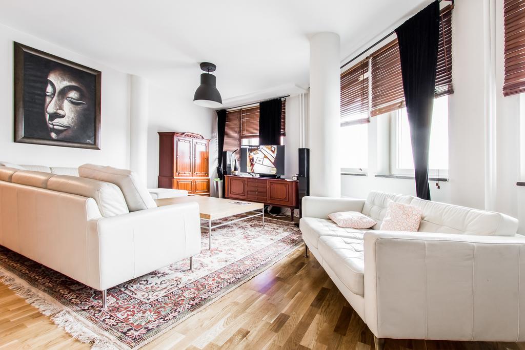 Spacious 3 Bedroom Apartment Stockholm