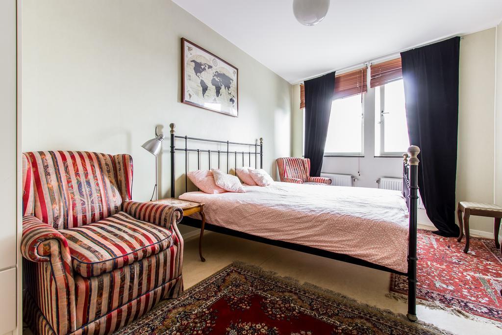 Apartment Spacious 3 Bedroom *