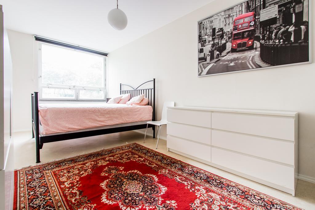 Apartment Spacious 3 Bedroom Stockholm