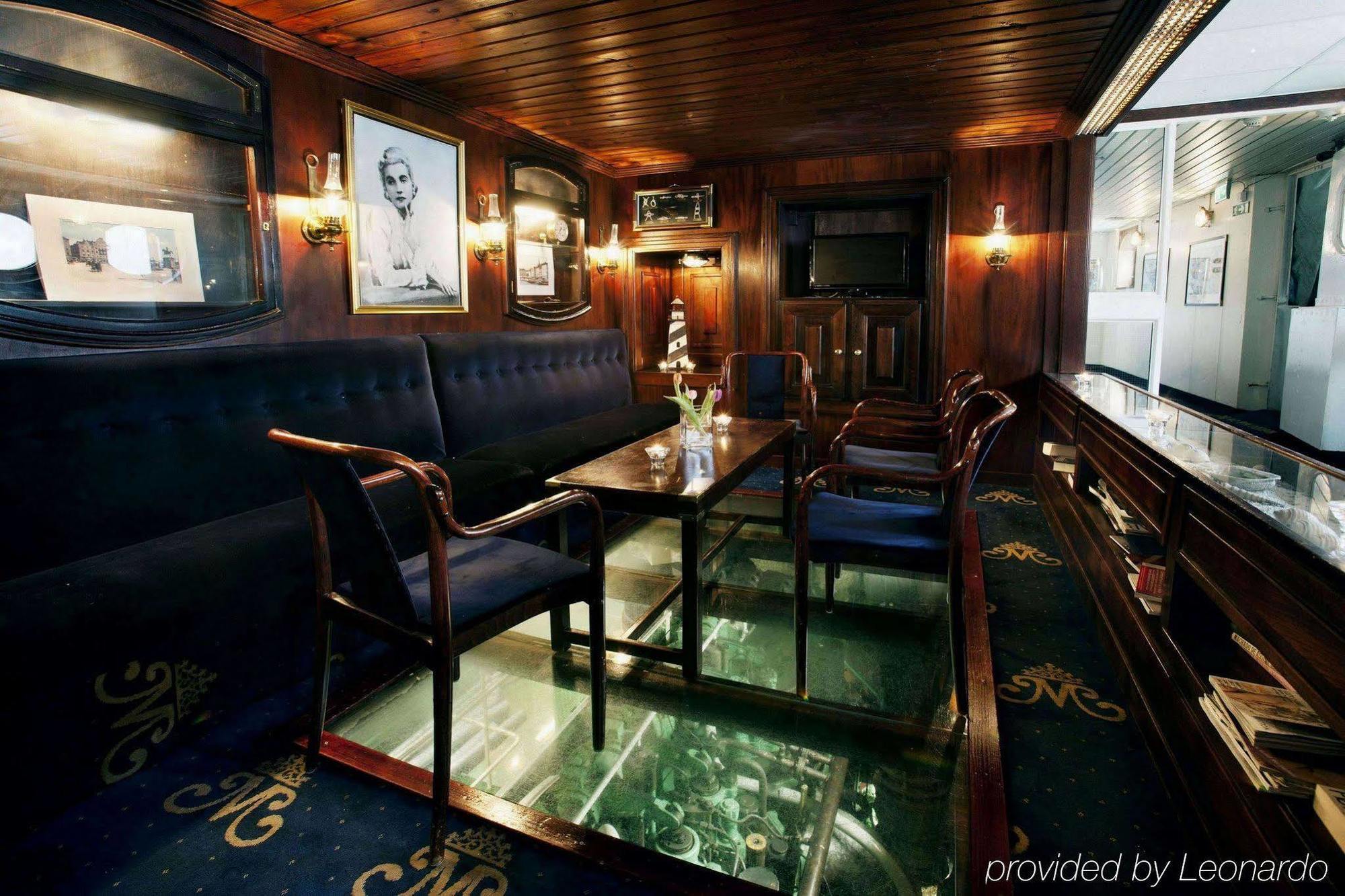 Maelardrottningen Yacht 3*