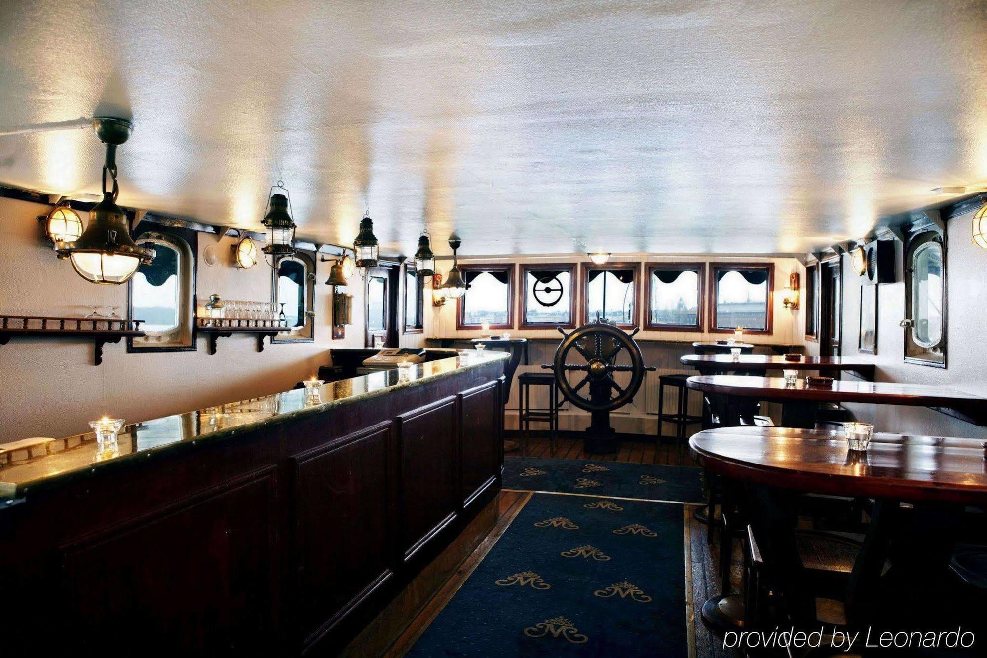 Maelardrottningen Yacht Stockholm
