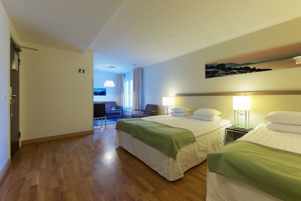 Hotel Scandic Skaerholmen 4*