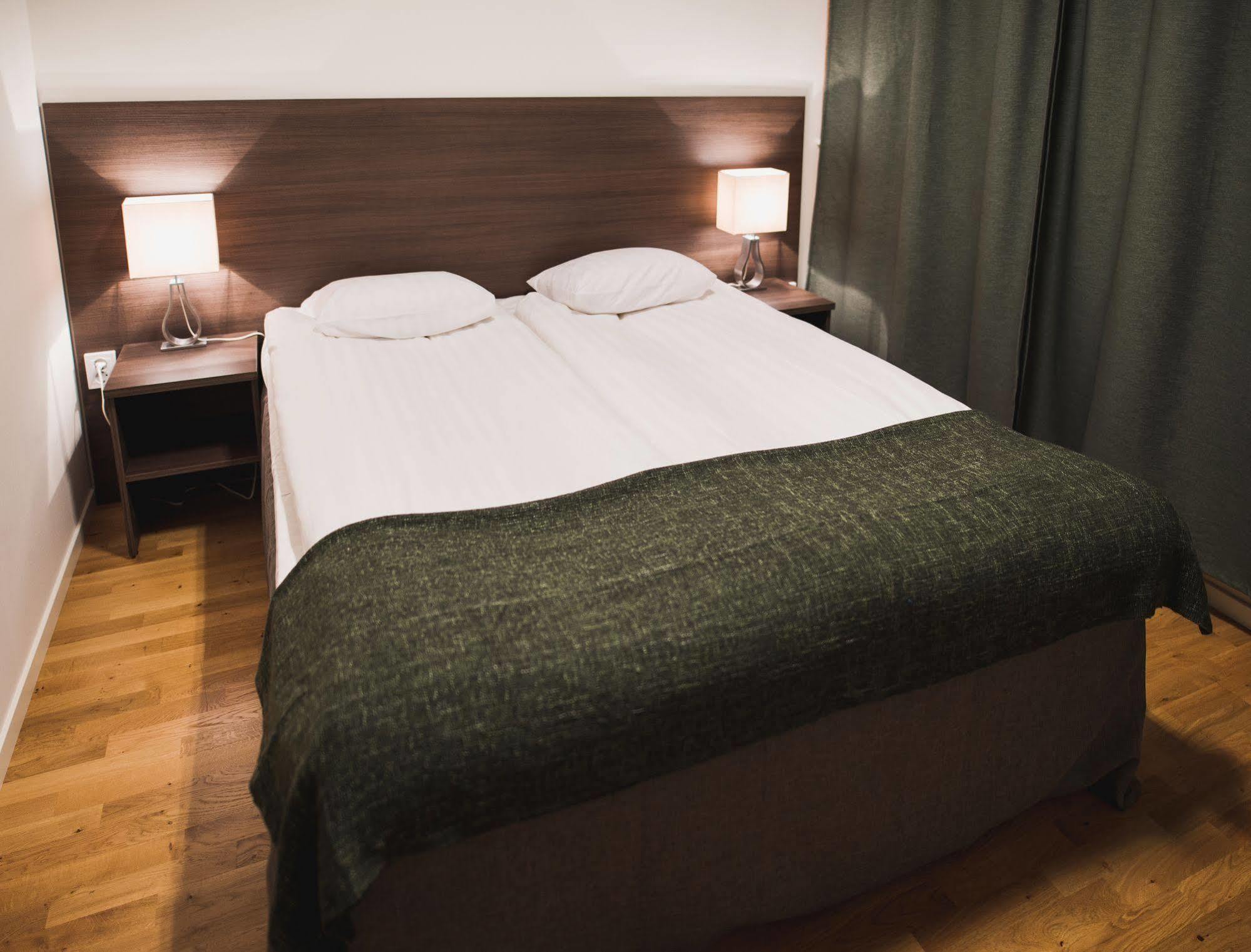 Xtra Kista Hotell 2*