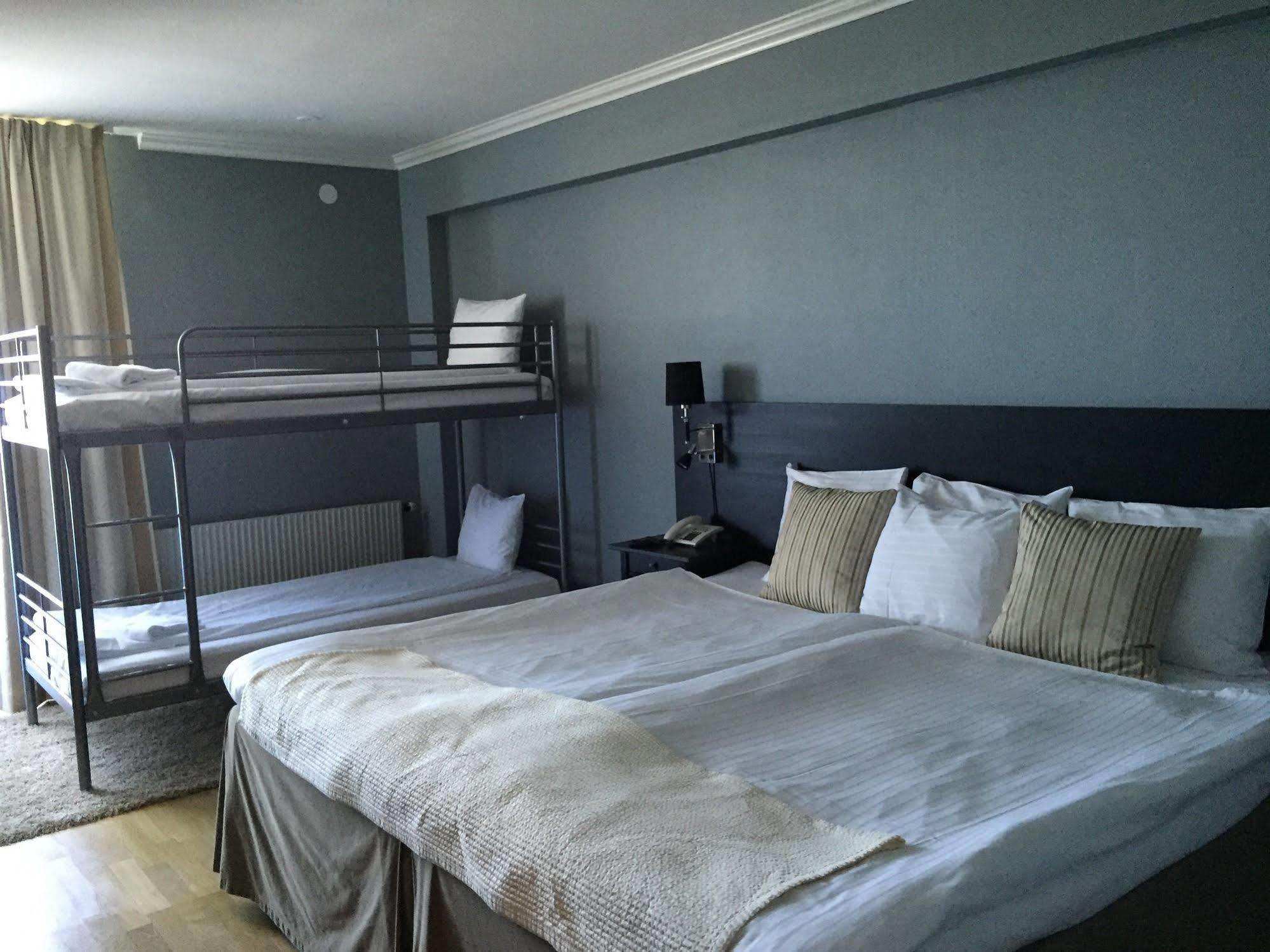 Hotel Western Royal Star 4*