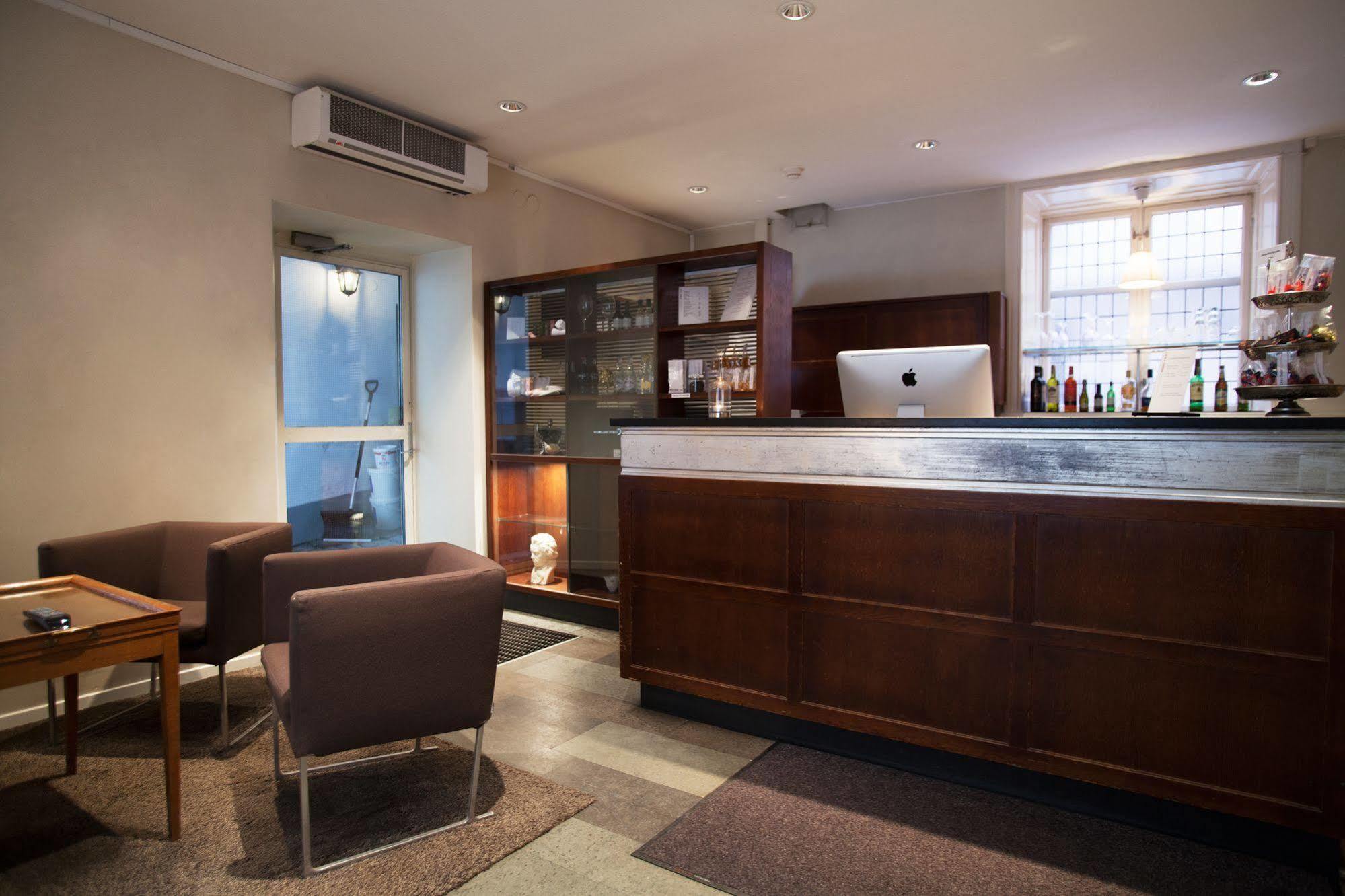 Anno 1647 Hotel 3*
