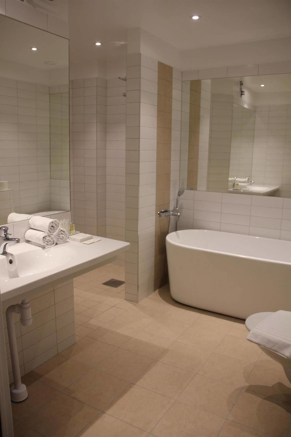 Hotel First Norrtull