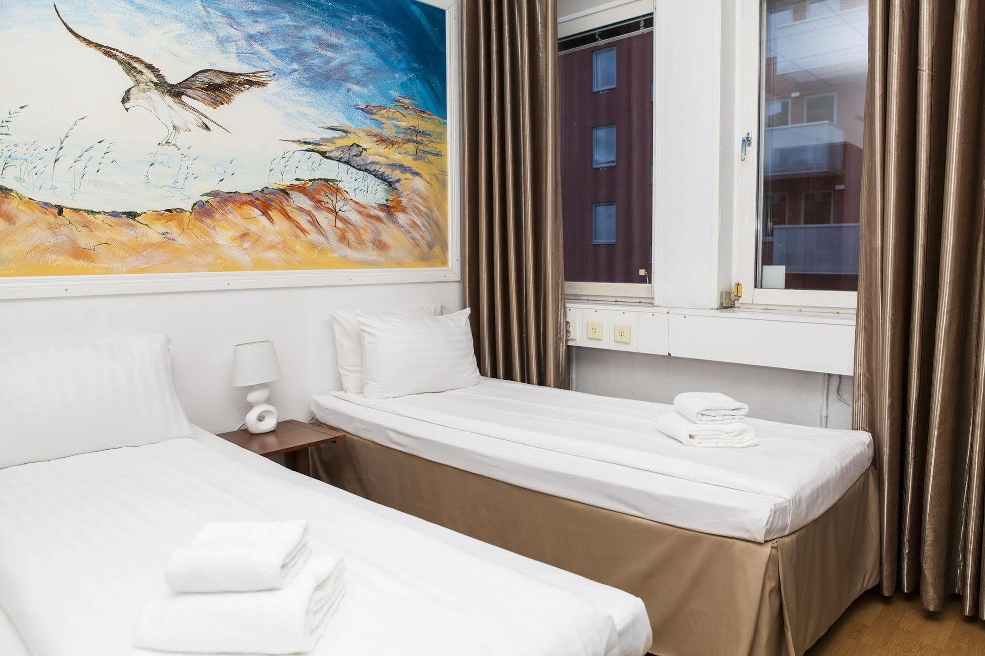 Hotel Expo 3*