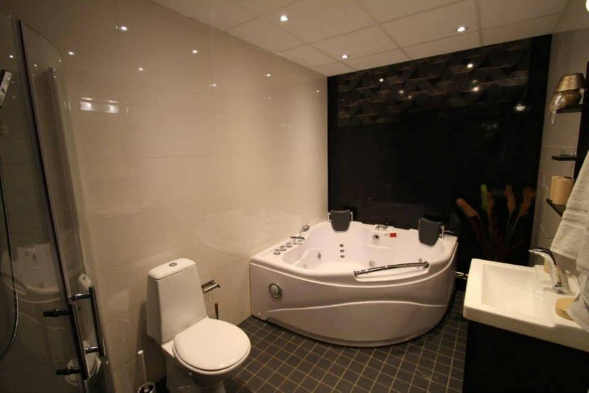 Stockholm Inn Hotel 3*