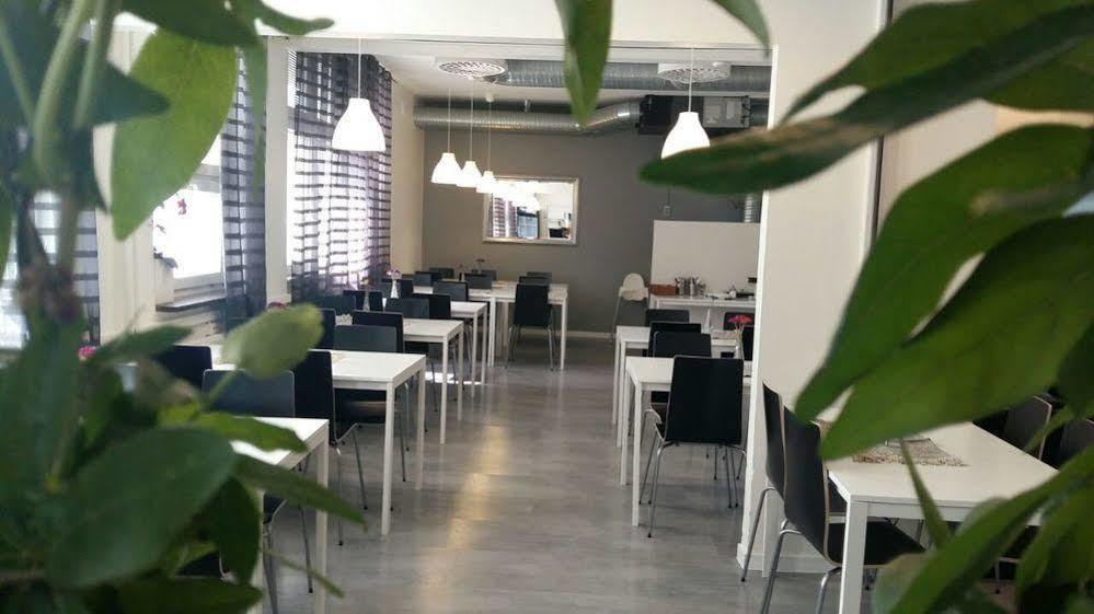Hotel Metro 3*