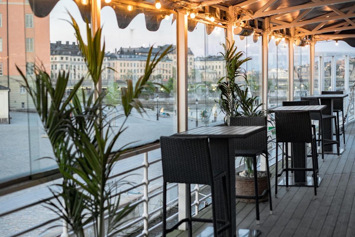 Maelardrottningen Yacht Botel