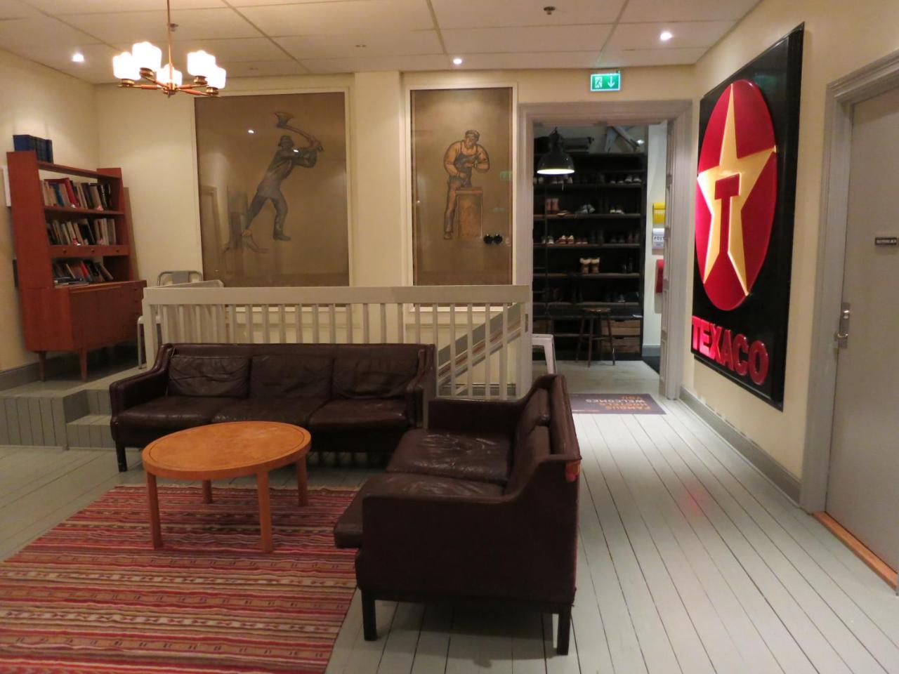 Backpackers Hostel *