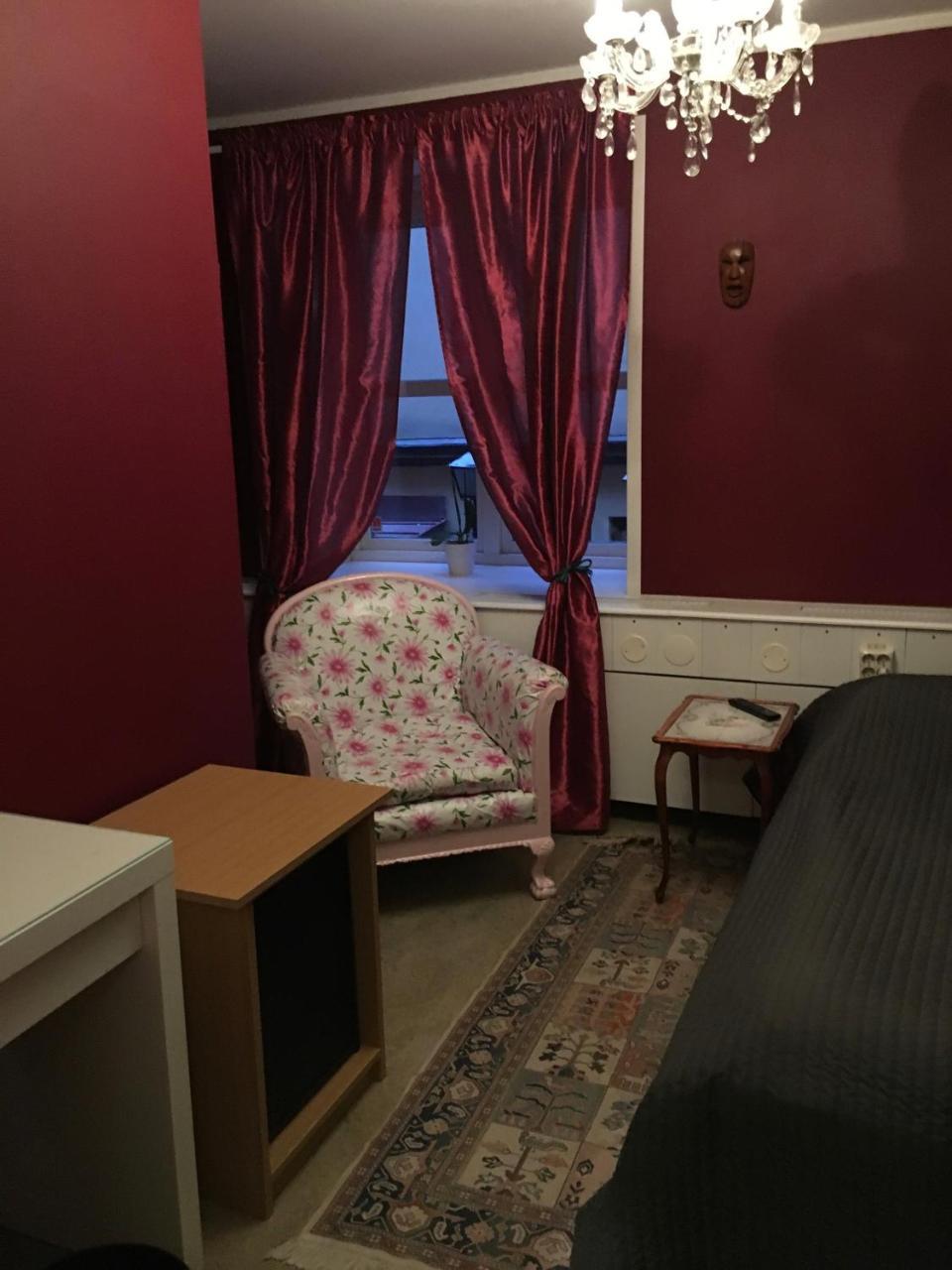 Hotell Gyllene Geten 2*