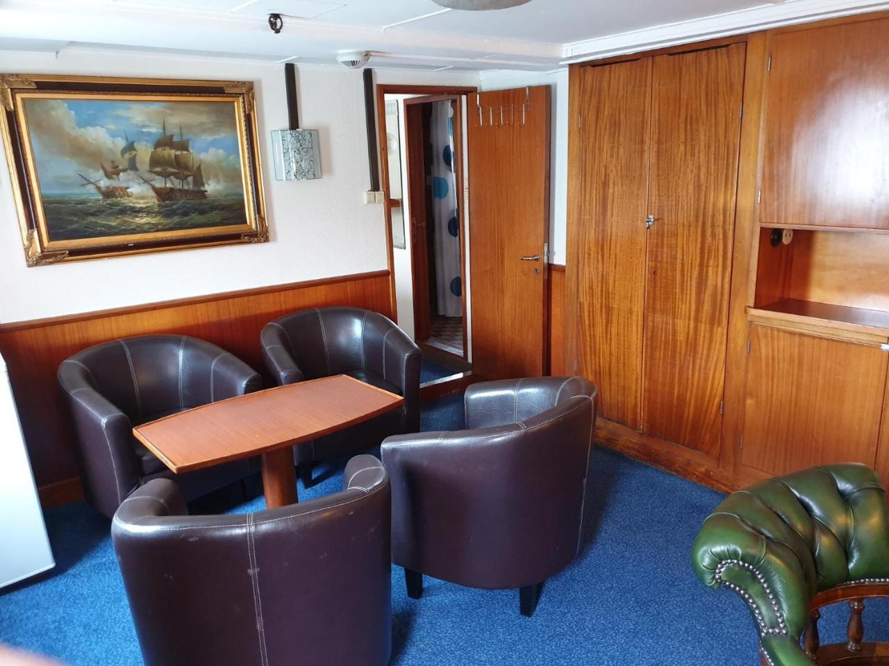 M/s Birger Jarl - & Botel