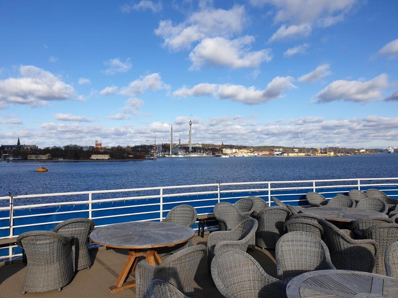 Botel M/s Birger Jarl - & 2*