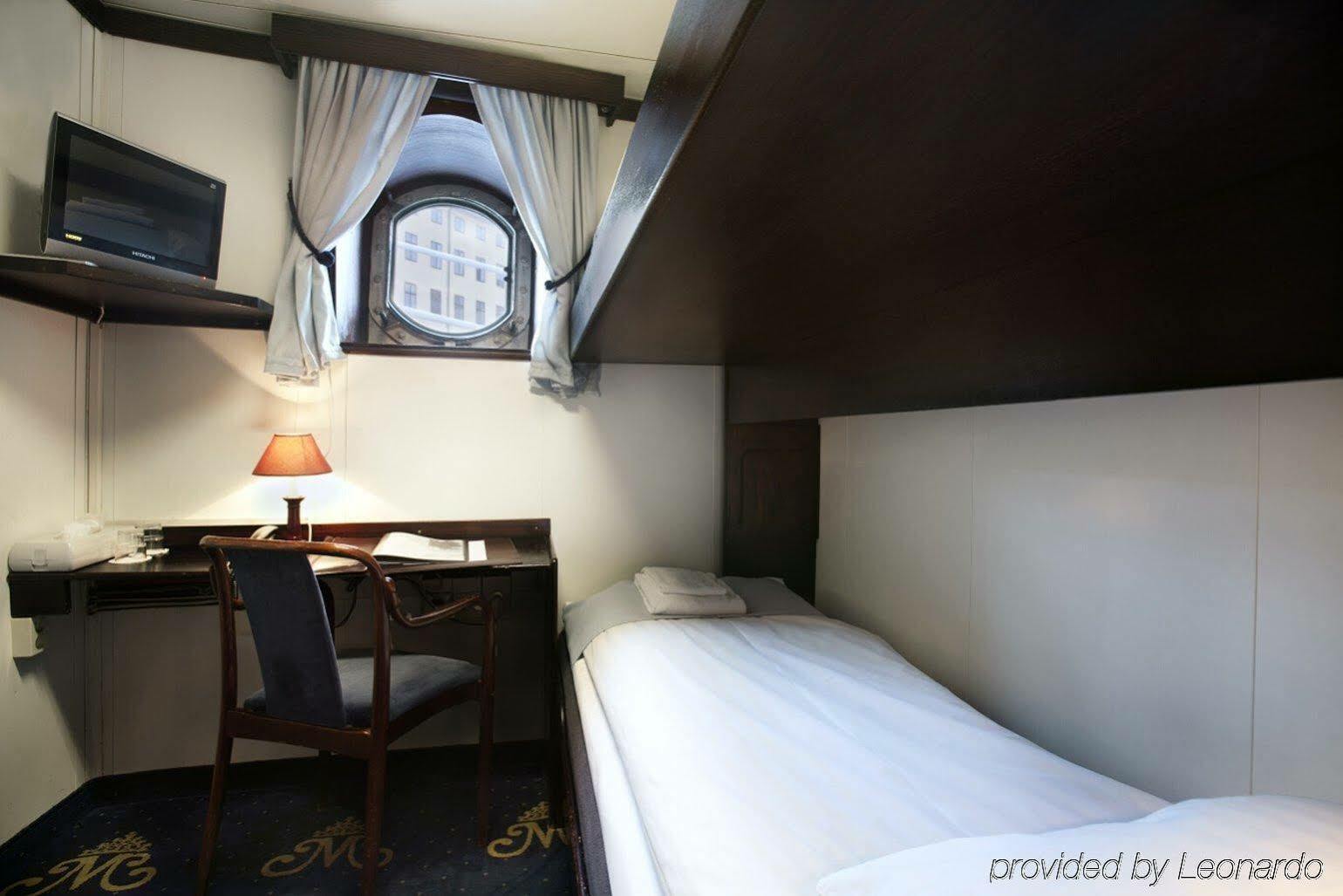 Maelardrottningen Yacht Botel Stockholm