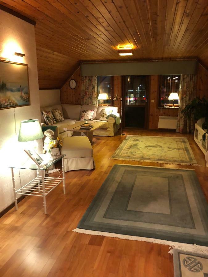 Homestay Anitas Stockholm/vaellingby *