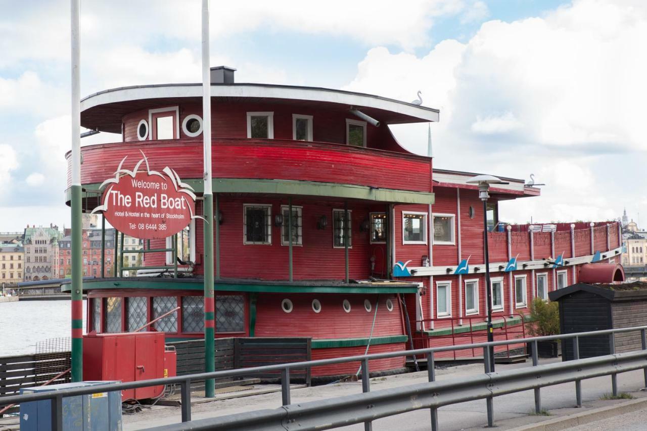 Botel Den Roeda Baten