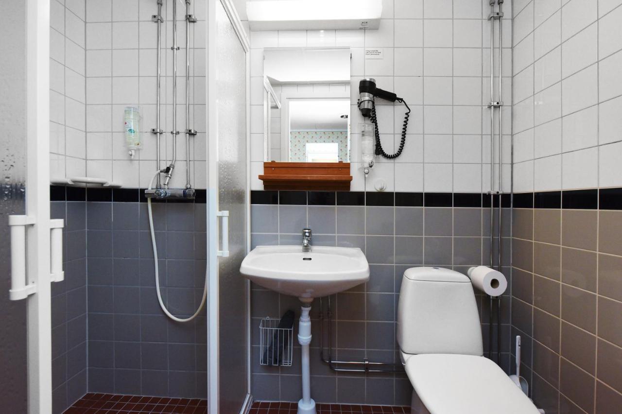 Ersta & Konferens 2*