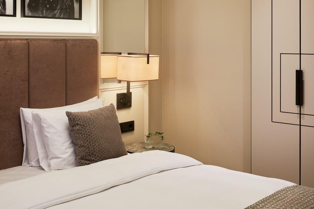 Hotel Bank Hotel, A Member Of Small Luxury 5*