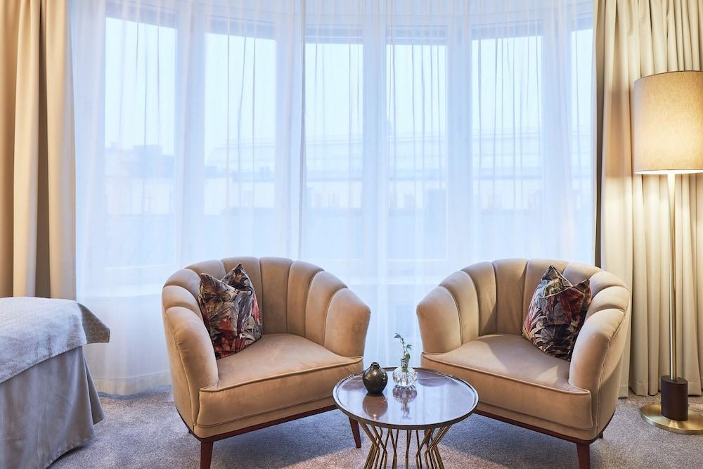 Bank Hotel, A Member Of Small Luxury Hotel 5*