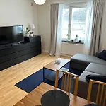 Trivsamma Laegenheter Med Fri Parkering