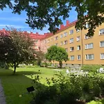 Shared Apartment Close To The City Center