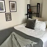 Stockholm Loft Haven 3 Beds In A 1- Bedroom Gem - 917