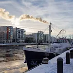 Simple Studio In Trendy Soedermalm - Construction Work