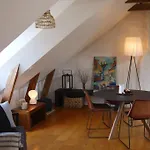 Spacious Penthouse Close To Center