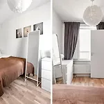 Scandinavian Comfort In Aelvsjoe